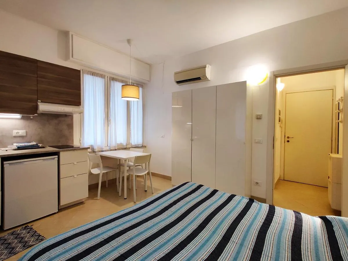 Residence Glicini Finale Ligure Italy