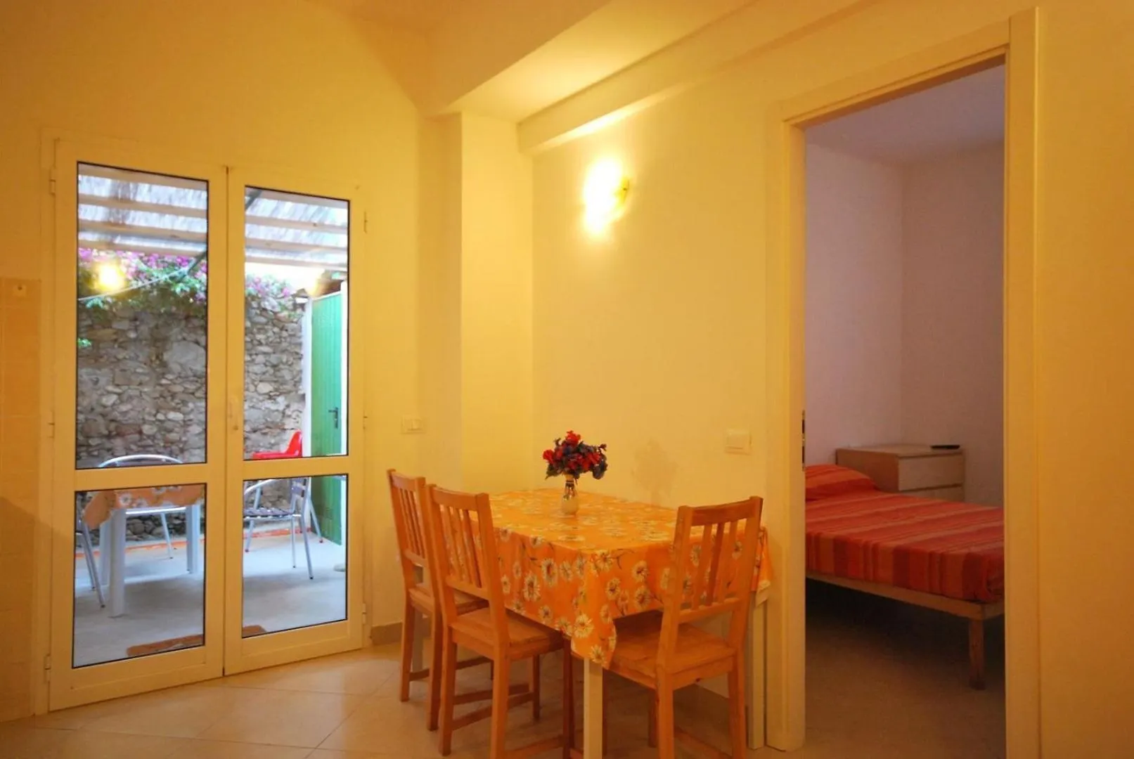 Residence Glicini Finale Ligure Aparthotel