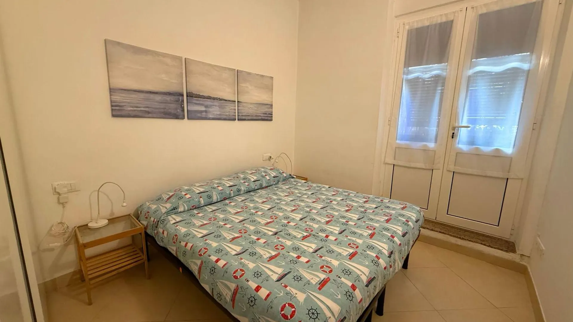 Residence Glicini Finale Ligure Italy