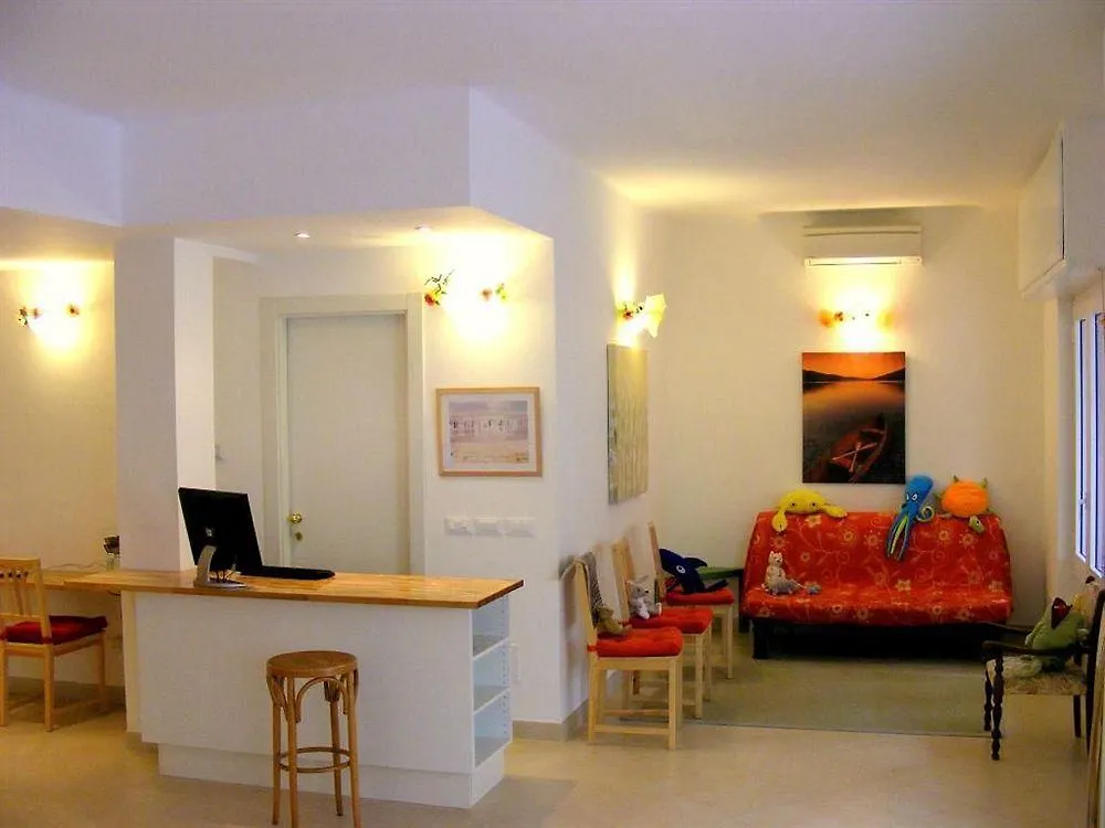 Residence Glicini Finale Ligure Aparthotel