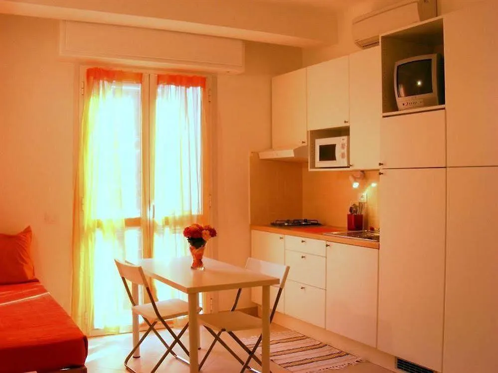 Aparthotel Residence Glicini Finale Ligure