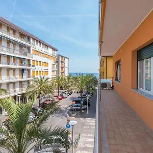 Apartment Domitilla House