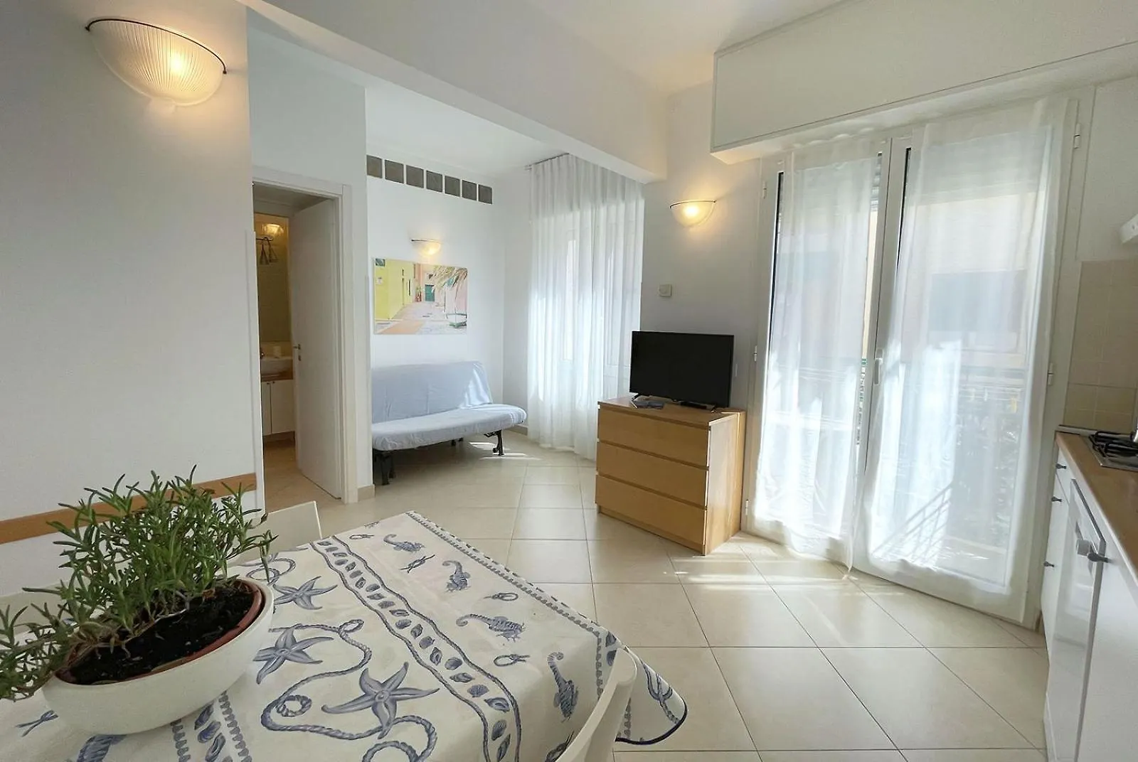 Residence Glicini Finale Ligure Aparthotel